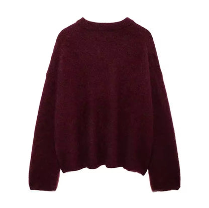 SOFT KNITTED SWEATER